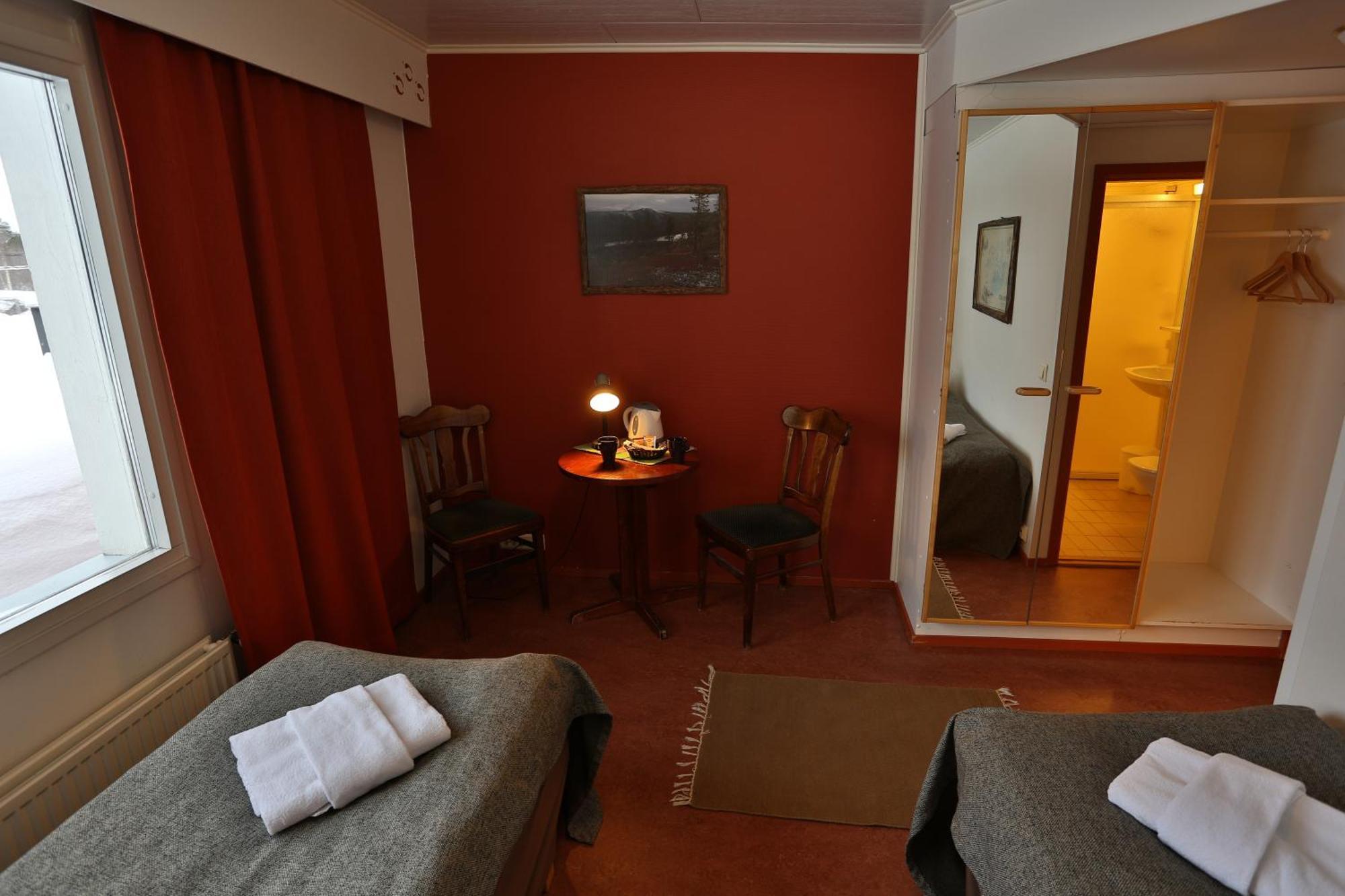 Yllaes Lake Hotel Юллясярви Номер фото